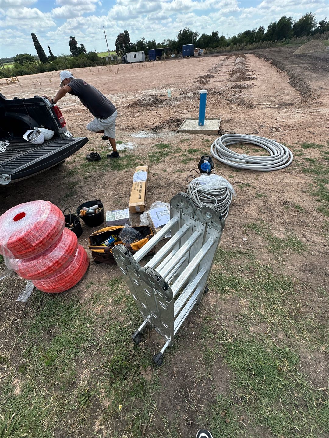 Preparacion de materiales y herramientas para bomba de agua